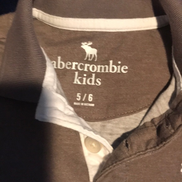 Boys collared shirt - Picture 2 of 2